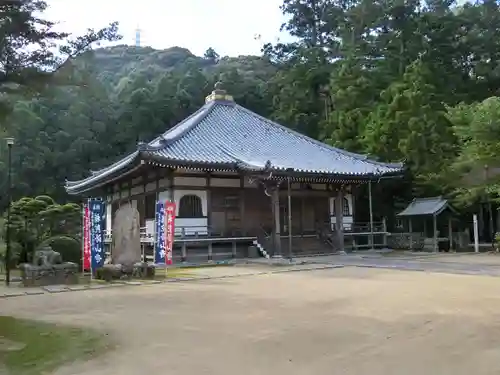 補陀洛山寺の本殿・本堂