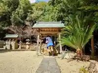 中野八幡神社の手水舎