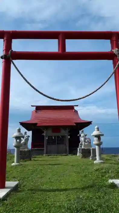 美谷稲荷神社の本殿