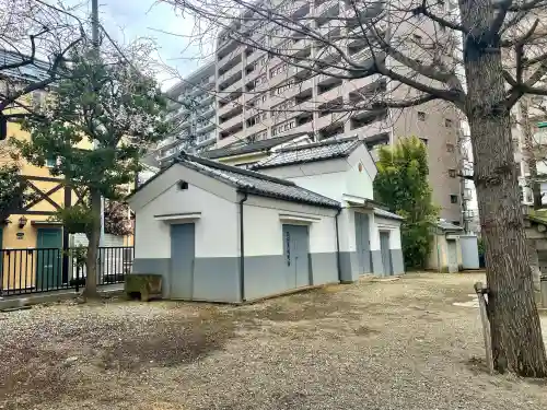 西早稲田天祖神社の{uncategorized: "未分類", other: "その他", undefined: "問題あり", building: "その他建物", grave: "お墓", sacred_gate: "鳥居", guardian: "狛犬", statue: "像", buddha: "仏像", history: "歴史", nature: "自然", garden: "庭園", animal: "動物", pagoda: "塔", temizu: "手水舎", mountain_gate: "山門・神門", sanctuary: "本殿・本堂", subordinate: "末社・摂社", art: "芸術", scenery: "景色", jizo: "地蔵", ema: "絵馬", goshuin: "御朱印", omikuji: "おみくじ", items: "授与品その他", amulet: "お守り", goshuincho: "御朱印帳", eats: "食事", festival: "お祭り", votive_dance: "神楽", shichigosan: "七五三参", wedding: "結婚式", experience: "体験その他", initially: "初詣", around: "周辺", anti_infection: "感染症対策"}