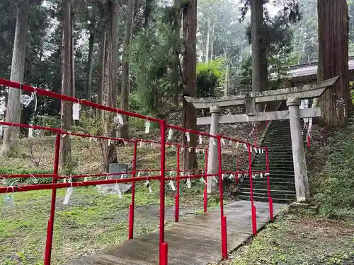 大宮温泉神社の鳥居