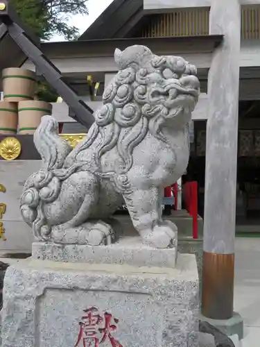 冨士山小御嶽神社の狛犬