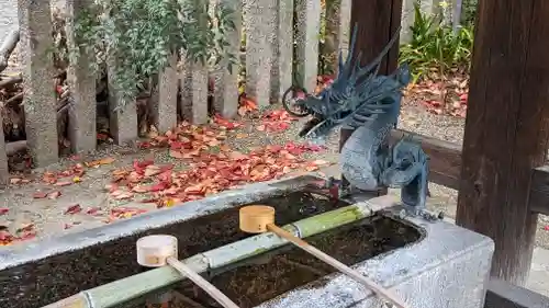 離宮八幡宮の手水舎