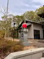 丸山稲荷神社本社の{uncategorized: "未分類", other: "その他", undefined: "問題あり", building: "その他建物", grave: "お墓", sacred_gate: "鳥居", guardian: "狛犬", statue: "像", buddha: "仏像", history: "歴史", nature: "自然", garden: "庭園", animal: "動物", pagoda: "塔", temizu: "手水舎", mountain_gate: "山門・神門", sanctuary: "本殿・本堂", subordinate: "末社・摂社", art: "芸術", scenery: "景色", jizo: "地蔵", ema: "絵馬", goshuin: "御朱印", omikuji: "おみくじ", items: "授与品その他", amulet: "お守り", goshuincho: "御朱印帳", eats: "食事", festival: "お祭り", votive_dance: "神楽", shichigosan: "七五三参", wedding: "結婚式", experience: "体験その他", initially: "初詣", around: "周辺", anti_infection: "感染症対策"}