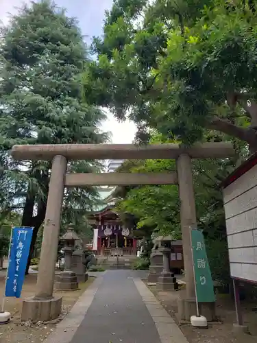 青山熊野神社の鳥居