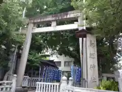 鳥越神社の鳥居