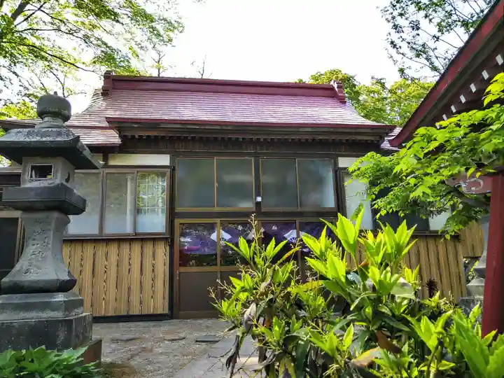 与次郎稲荷神社(秋田県)