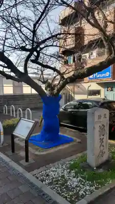 物部守屋墳の{uncategorized: "未分類", other: "その他", undefined: "問題あり", building: "その他建物", grave: "お墓", sacred_gate: "鳥居", guardian: "狛犬", statue: "像", buddha: "仏像", history: "歴史", nature: "自然", garden: "庭園", animal: "動物", pagoda: "塔", temizu: "手水舎", mountain_gate: "山門・神門", sanctuary: "本殿・本堂", subordinate: "末社・摂社", art: "芸術", scenery: "景色", jizo: "地蔵", ema: "絵馬", goshuin: "御朱印", omikuji: "おみくじ", items: "授与品その他", amulet: "お守り", goshuincho: "御朱印帳", eats: "食事", festival: "お祭り", votive_dance: "神楽", shichigosan: "七五三参", wedding: "結婚式", experience: "体験その他", initially: "初詣", around: "周辺", anti_infection: "感染症対策"}