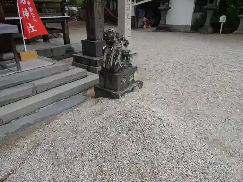 伊勢神社の狛犬