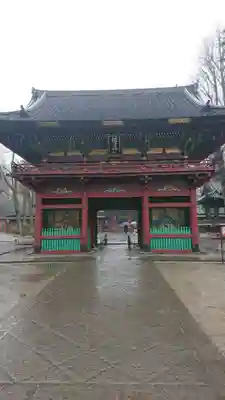 根津神社の山門・神門