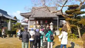 勅願山 長幡寺の本殿・本堂