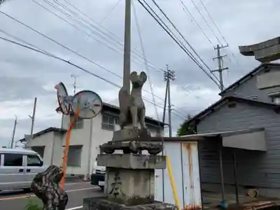 稲荷神社の狛犬