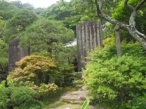 光則寺の庭園