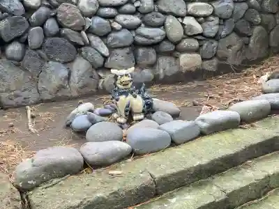 為朝神社（頭殿神社）の{uncategorized: "未分類", other: "その他", undefined: "問題あり", building: "その他建物", grave: "お墓", sacred_gate: "鳥居", guardian: "狛犬", statue: "像", buddha: "仏像", history: "歴史", nature: "自然", garden: "庭園", animal: "動物", pagoda: "塔", temizu: "手水舎", mountain_gate: "山門・神門", sanctuary: "本殿・本堂", subordinate: "末社・摂社", art: "芸術", scenery: "景色", jizo: "地蔵", ema: "絵馬", goshuin: "御朱印", omikuji: "おみくじ", items: "授与品その他", amulet: "お守り", goshuincho: "御朱印帳", eats: "食事", festival: "お祭り", votive_dance: "神楽", shichigosan: "七五三参", wedding: "結婚式", experience: "体験その他", initially: "初詣", around: "周辺", anti_infection: "感染症対策"}