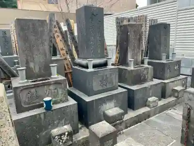 休昌院の{uncategorized: "未分類", other: "その他", undefined: "問題あり", building: "その他建物", grave: "お墓", sacred_gate: "鳥居", guardian: "狛犬", statue: "像", buddha: "仏像", history: "歴史", nature: "自然", garden: "庭園", animal: "動物", pagoda: "塔", temizu: "手水舎", mountain_gate: "山門・神門", sanctuary: "本殿・本堂", subordinate: "末社・摂社", art: "芸術", scenery: "景色", jizo: "地蔵", ema: "絵馬", goshuin: "御朱印", omikuji: "おみくじ", items: "授与品その他", amulet: "お守り", goshuincho: "御朱印帳", eats: "食事", festival: "お祭り", votive_dance: "神楽", shichigosan: "七五三参", wedding: "結婚式", experience: "体験その他", initially: "初詣", around: "周辺", anti_infection: "感染症対策"}