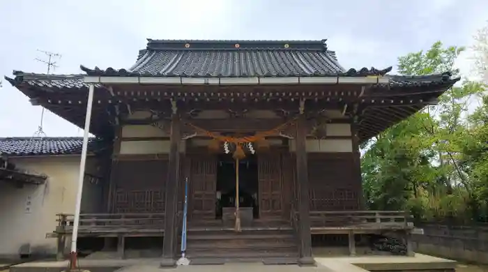 加賀神社の本殿