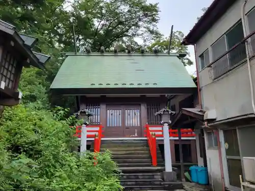 東山稲荷神社の本殿・本堂