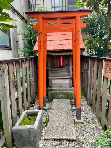東伏見稲荷神社(東京都)