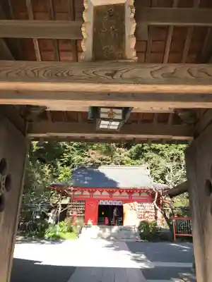 荏柄天神社の山門・神門