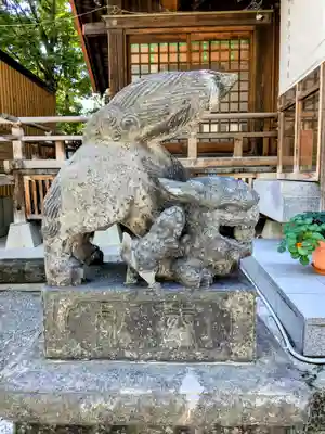 北海道神宮頓宮の狛犬