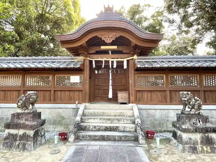 左右神社(滋賀県)