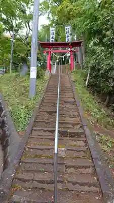 諏訪神社の鳥居