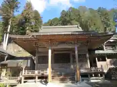 華厳寺の本殿