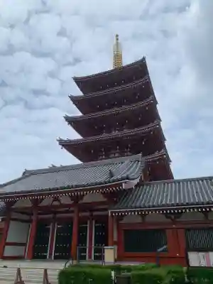 浅草寺の塔