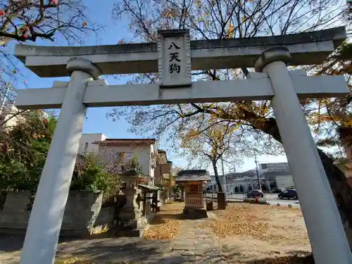 熊野神社の末社