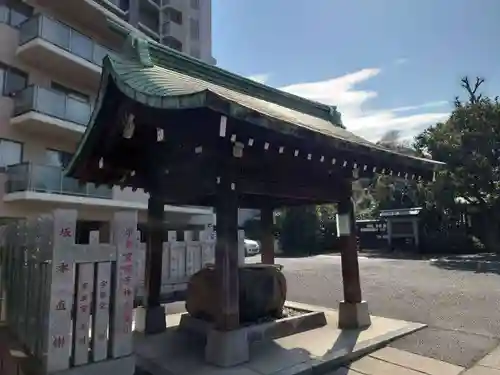 白金氷川神社の手水