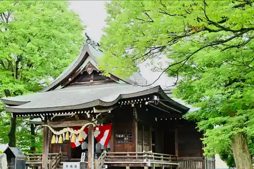 高彦根神社の本殿