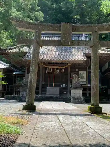 白瀧神社の鳥居