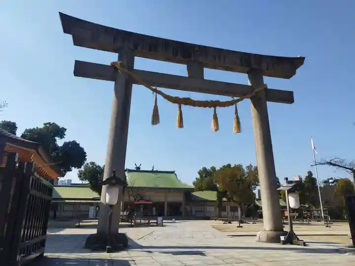 難波大社 生國魂神社の鳥居