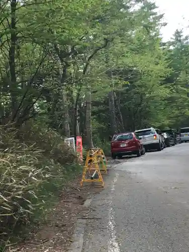 新屋山神社奥宮(山梨県)