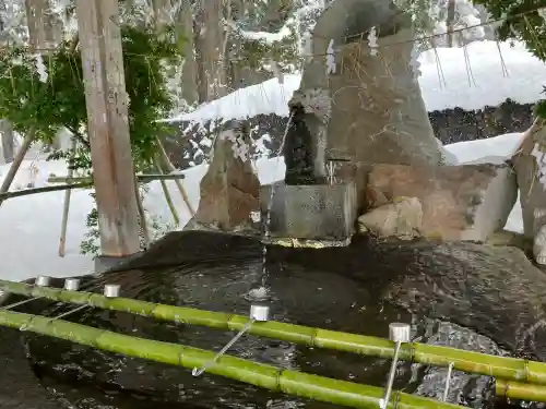 八海山尊神社(新潟県)
