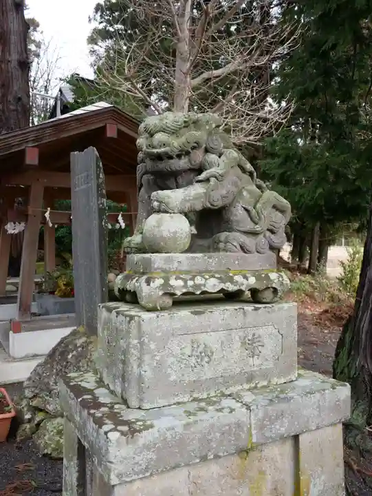 高司神社〜むすびの神の鎮まる社〜の狛犬
