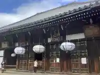 東大寺 法華堂(三月堂)の{uncategorized: "未分類", other: "その他", undefined: "問題あり", building: "その他建物", grave: "お墓", sacred_gate: "鳥居", guardian: "狛犬", statue: "像", buddha: "仏像", history: "歴史", nature: "自然", garden: "庭園", animal: "動物", pagoda: "塔", temizu: "手水舎", mountain_gate: "山門・神門", sanctuary: "本殿・本堂", subordinate: "末社・摂社", art: "芸術", scenery: "景色", jizo: "地蔵", ema: "絵馬", goshuin: "御朱印", omikuji: "おみくじ", items: "授与品その他", amulet: "お守り", goshuincho: "御朱印帳", eats: "食事", festival: "お祭り", votive_dance: "神楽", shichigosan: "七五三参", wedding: "結婚式", experience: "体験その他", initially: "初詣", around: "周辺", anti_infection: "感染症対策"}