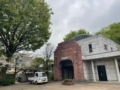 蓮馨寺の{uncategorized: "未分類", other: "その他", undefined: "問題あり", building: "その他建物", grave: "お墓", sacred_gate: "鳥居", guardian: "狛犬", statue: "像", buddha: "仏像", history: "歴史", nature: "自然", garden: "庭園", animal: "動物", pagoda: "塔", temizu: "手水舎", mountain_gate: "山門・神門", sanctuary: "本殿・本堂", subordinate: "末社・摂社", art: "芸術", scenery: "景色", jizo: "地蔵", ema: "絵馬", goshuin: "御朱印", omikuji: "おみくじ", items: "授与品その他", amulet: "お守り", goshuincho: "御朱印帳", eats: "食事", festival: "お祭り", votive_dance: "神楽", shichigosan: "七五三参", wedding: "結婚式", experience: "体験その他", initially: "初詣", around: "周辺", anti_infection: "感染症対策"}