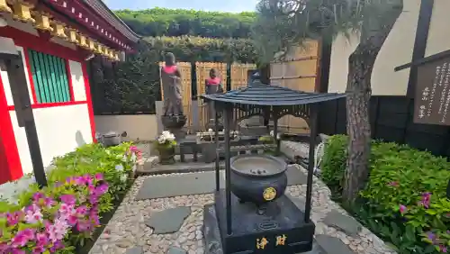 放生寺の{uncategorized: "未分類", other: "その他", undefined: "問題あり", building: "その他建物", grave: "お墓", sacred_gate: "鳥居", guardian: "狛犬", statue: "像", buddha: "仏像", history: "歴史", nature: "自然", garden: "庭園", animal: "動物", pagoda: "塔", temizu: "手水舎", mountain_gate: "山門・神門", sanctuary: "本殿・本堂", subordinate: "末社・摂社", art: "芸術", scenery: "景色", jizo: "地蔵", ema: "絵馬", goshuin: "御朱印", omikuji: "おみくじ", items: "授与品その他", amulet: "お守り", goshuincho: "御朱印帳", eats: "食事", festival: "お祭り", votive_dance: "神楽", shichigosan: "七五三参", wedding: "結婚式", experience: "体験その他", initially: "初詣", around: "周辺", anti_infection: "感染症対策"}