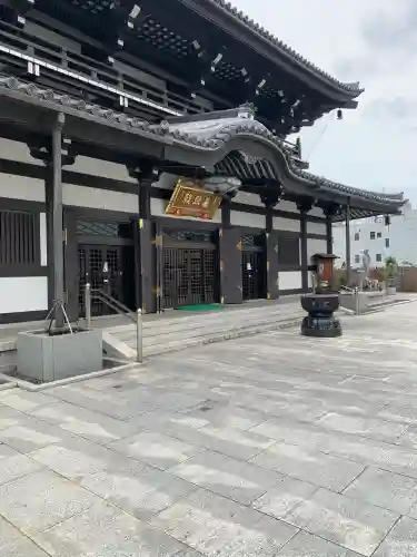 高野山東京別院の{uncategorized: "未分類", other: "その他", undefined: "問題あり", building: "その他建物", grave: "お墓", sacred_gate: "鳥居", guardian: "狛犬", statue: "像", buddha: "仏像", history: "歴史", nature: "自然", garden: "庭園", animal: "動物", pagoda: "塔", temizu: "手水舎", mountain_gate: "山門・神門", sanctuary: "本殿・本堂", subordinate: "末社・摂社", art: "芸術", scenery: "景色", jizo: "地蔵", ema: "絵馬", goshuin: "御朱印", omikuji: "おみくじ", items: "授与品その他", amulet: "お守り", goshuincho: "御朱印帳", eats: "食事", festival: "お祭り", votive_dance: "神楽", shichigosan: "七五三参", wedding: "結婚式", experience: "体験その他", initially: "初詣", around: "周辺", anti_infection: "感染症対策"}