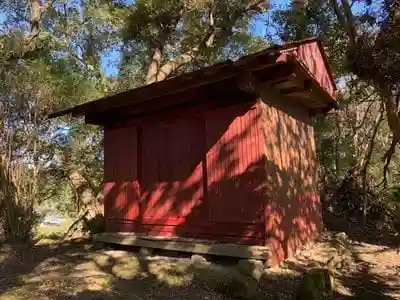 八幡神社の本殿