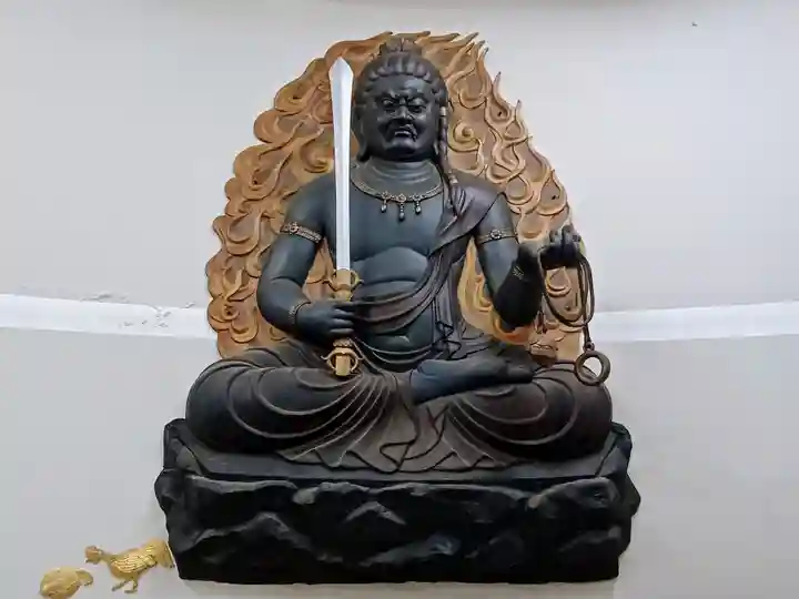 青龍寺(昭和大仏)(青森県)