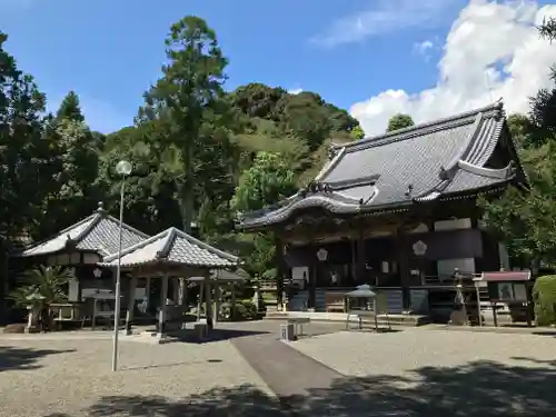 延光寺の本殿