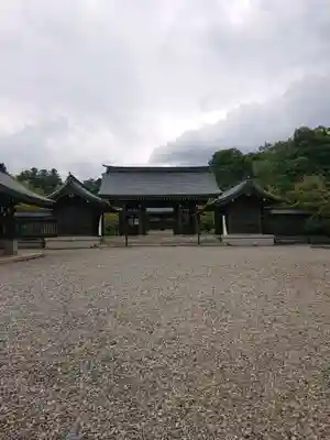 吉野神宮の山門・神門