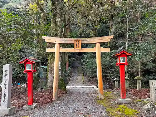 美濃國一宮　南宮大社の末社