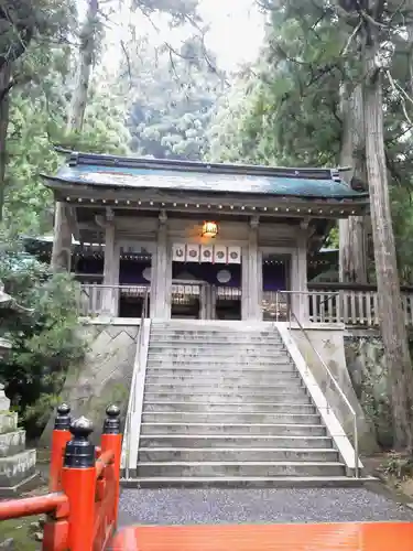 度津神社の本殿