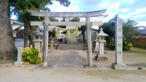 諏訪神社（虎石）の鳥居