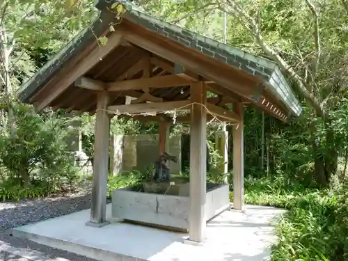 小名浜鹿島神社の手水舎