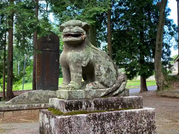 有賀神社の狛犬