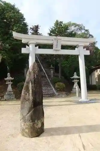 烏帽子岩神社(山口県)